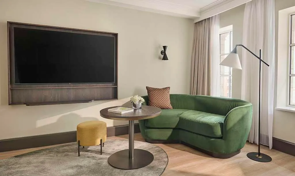Hyatt Regency London Blackfriars 0*,